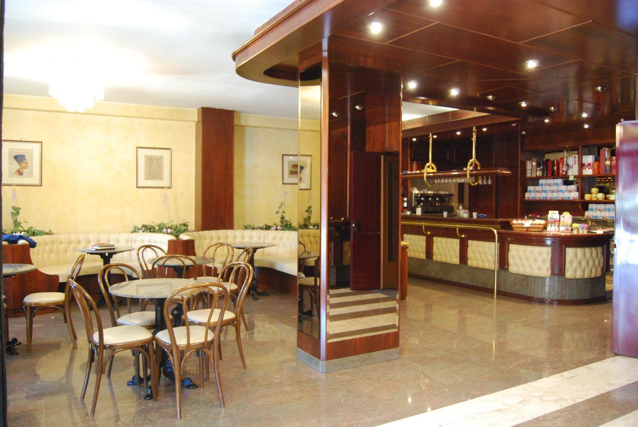Hotel Antica Quercia Cementara Extérieur photo